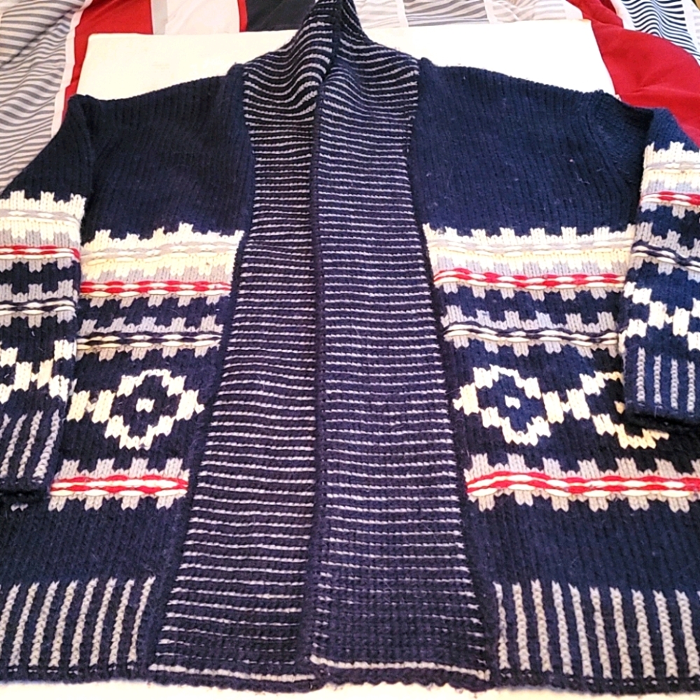 Unisex 3/4 Vintage Gap Sweater